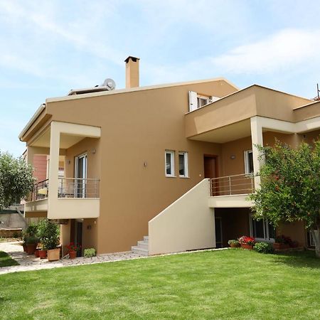 Fou'S Apartment Nafpaktos Ngoại thất bức ảnh