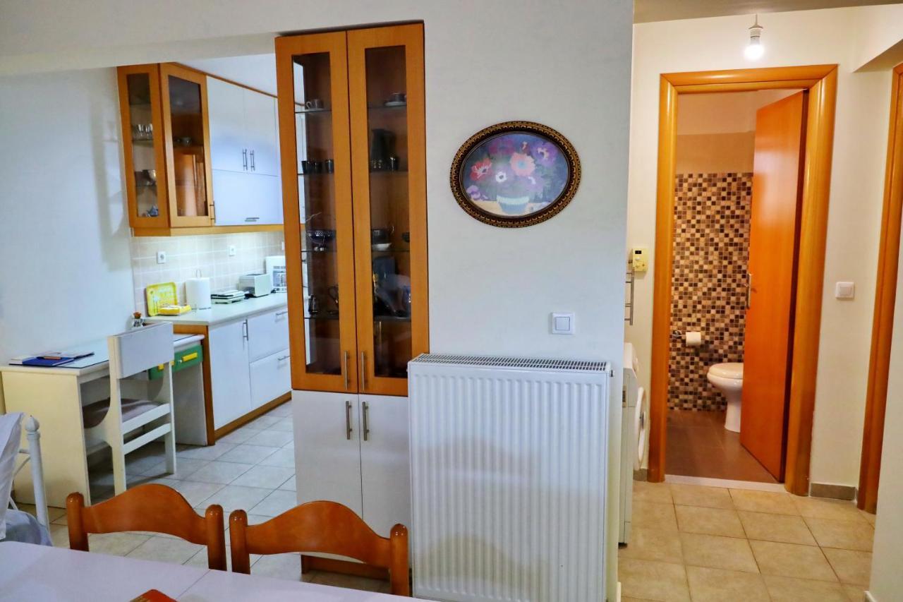 Fou'S Apartment Nafpaktos Ngoại thất bức ảnh